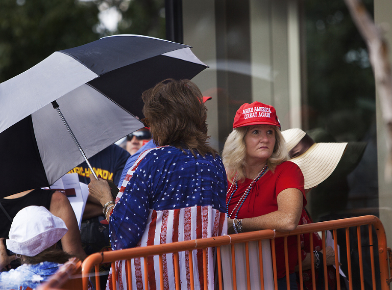 trump-hats